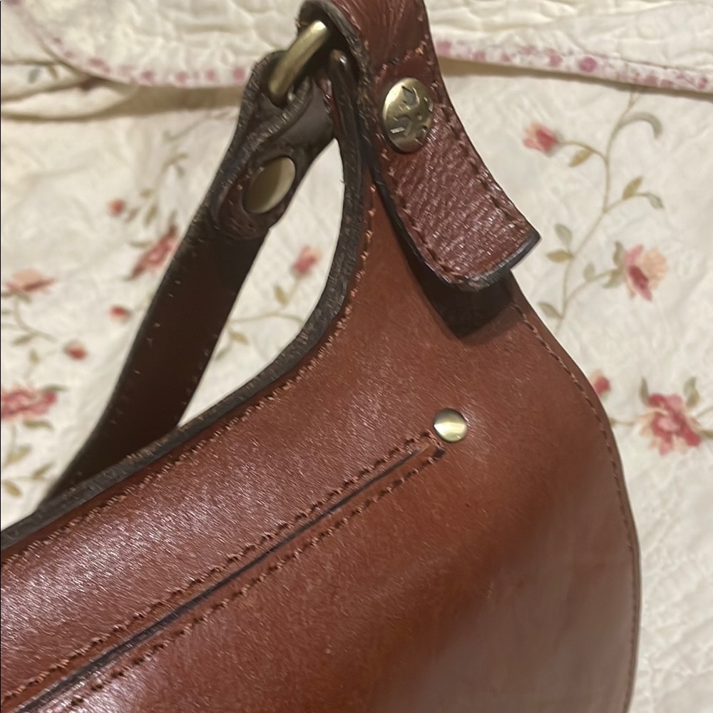 Patricia Nash Brown Crossbody Bag with Adjustable Strap - Picture 11 of 13